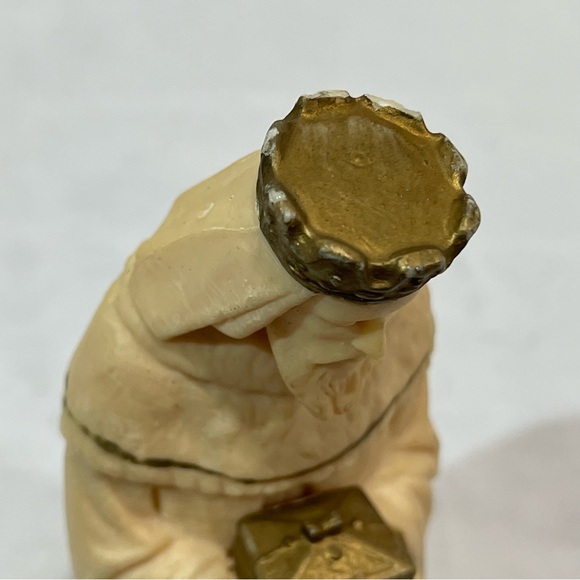 Vintage Art Plastics Nativity set Cream and Gold Holy Family Jesus Kings 9pcs - Picture 14 of 14